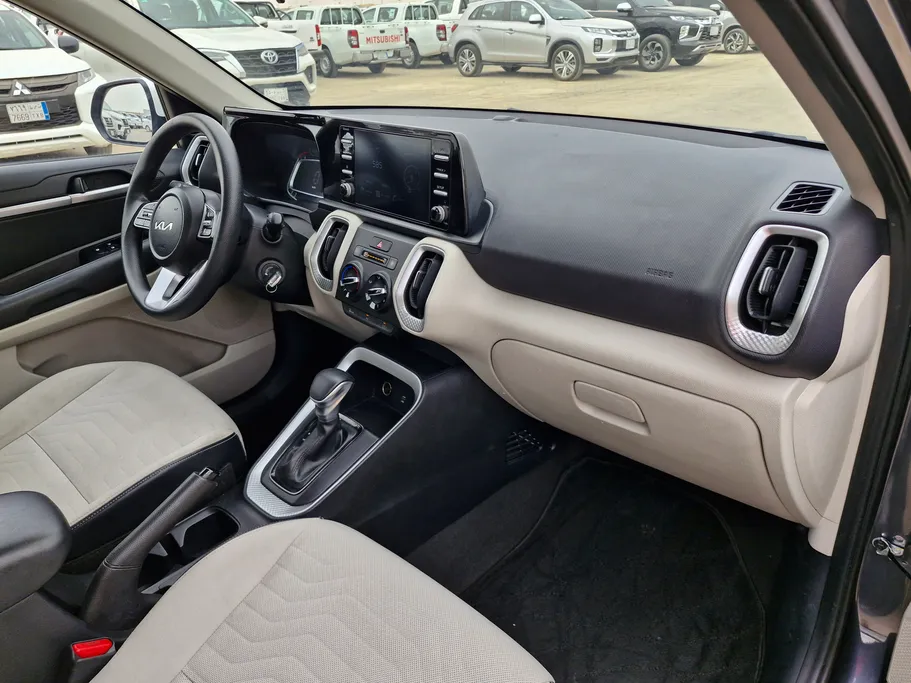 2023 Kia SONET GL 