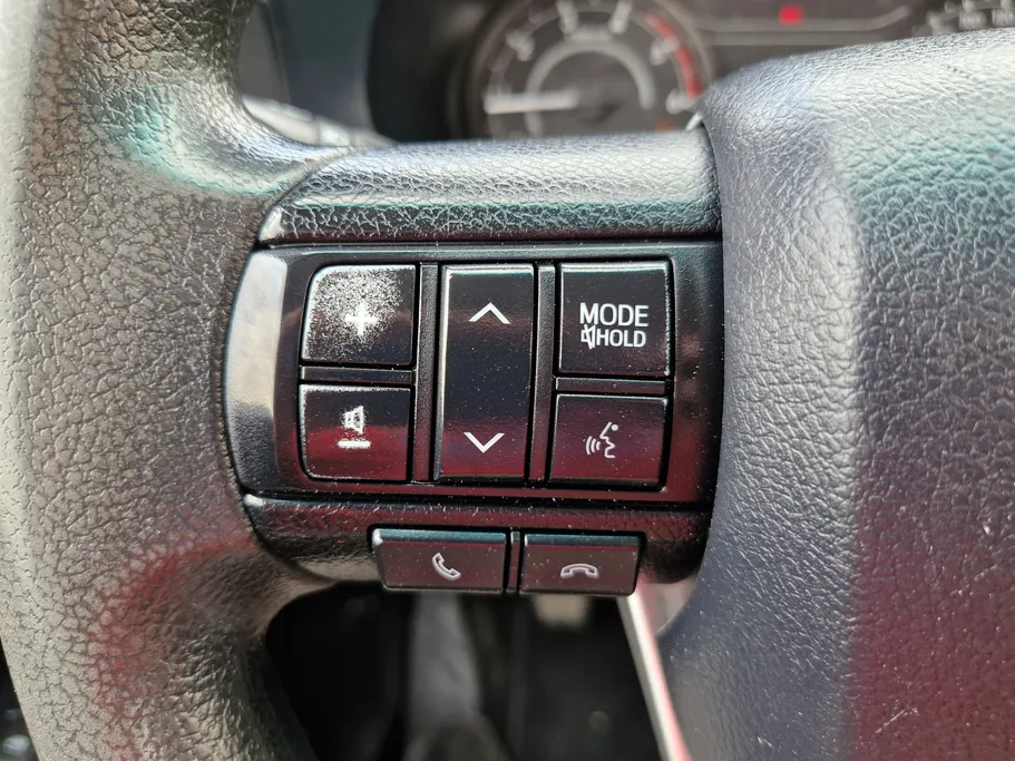 2024 Toyota Hilux GL 