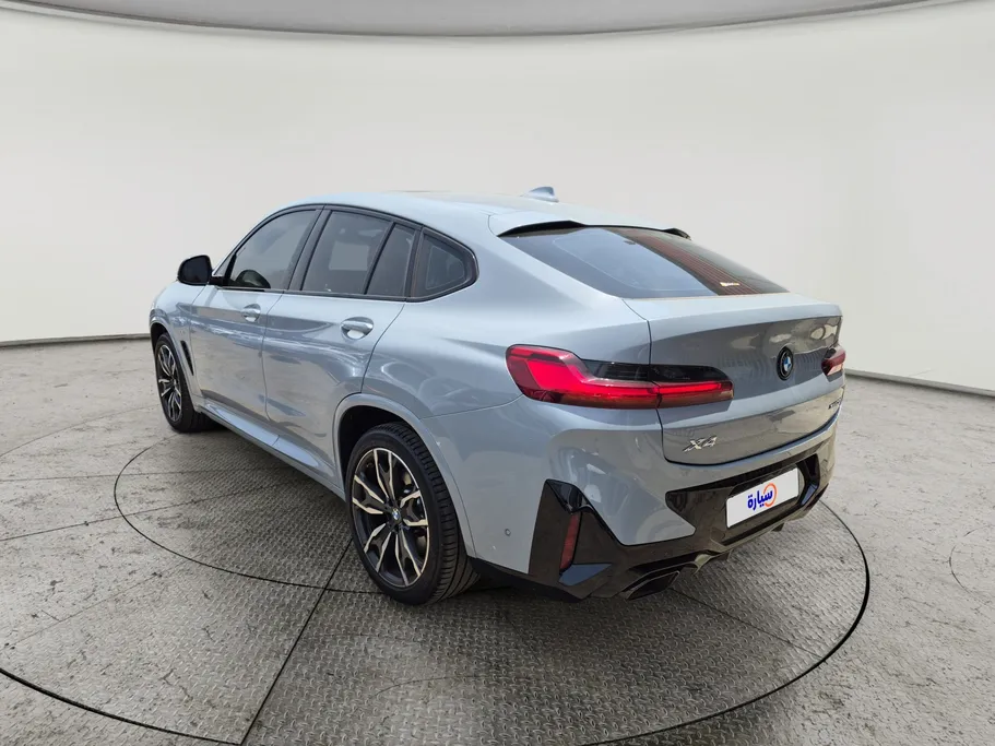 2023 BMW X Series 4 xDrive 30i 