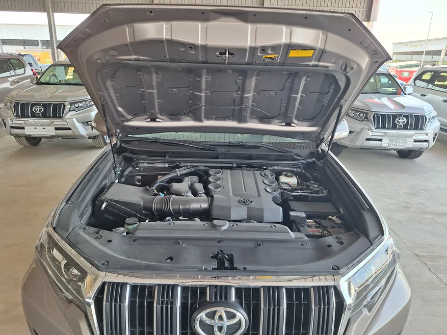 2022 Toyota Prado TXL 