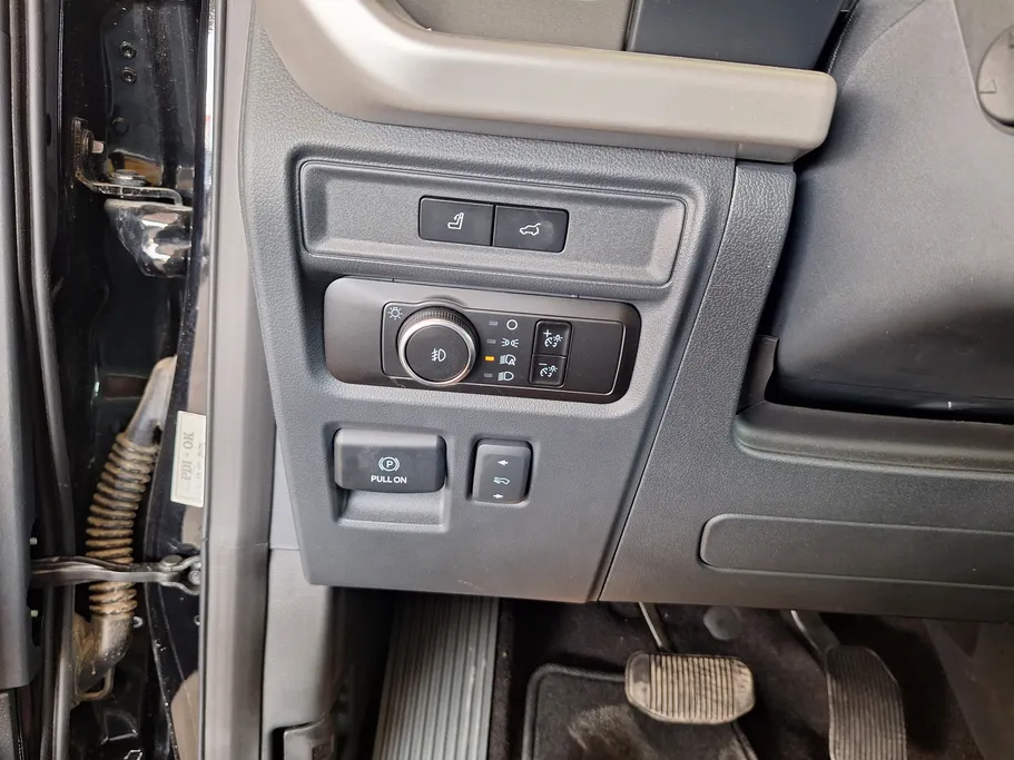 2023 Ford Expedition XLT 
