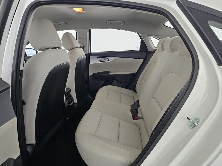 2023 Kia Cerato L 