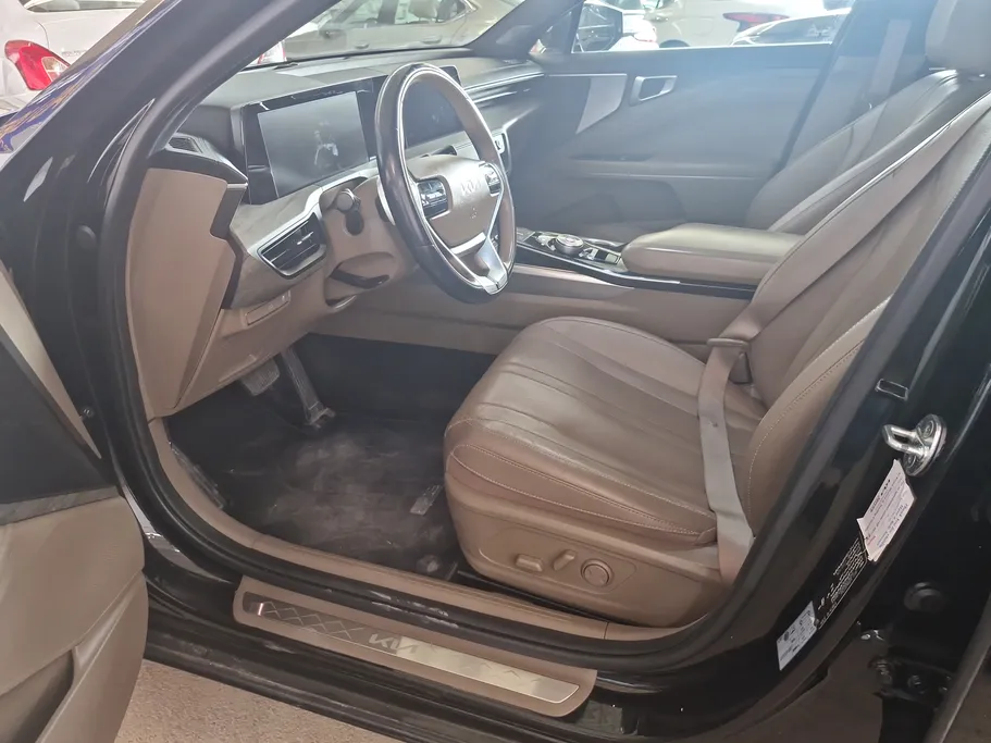 كيا K8 LX 2022 