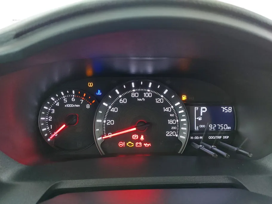 2023 Toyota Yaris  Y 