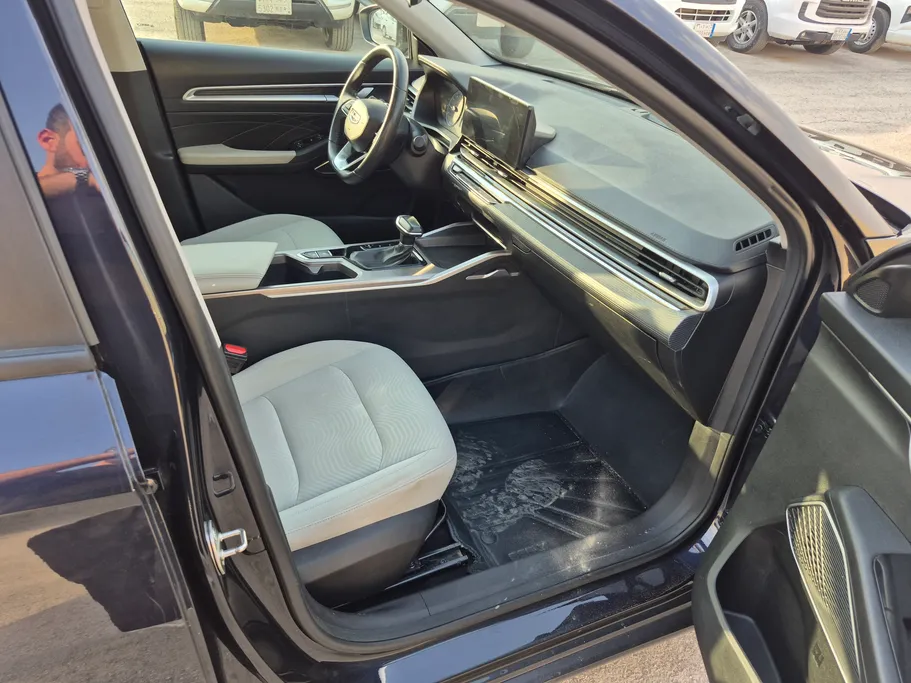 جيلي امجراند GS 2024 
