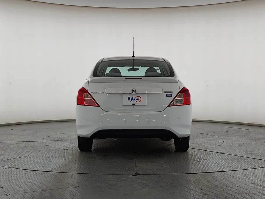 نيسان صني SV 2022 