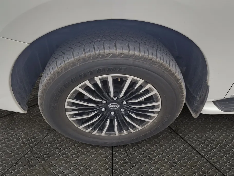 2024 Nissan Patrol Platinum 