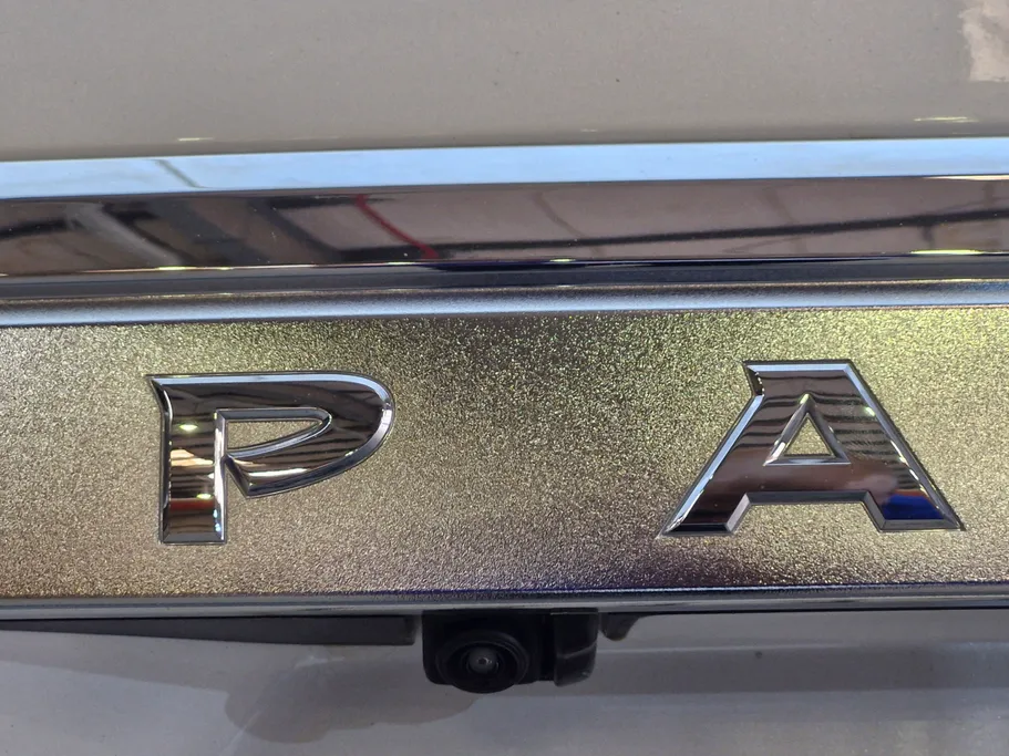 2024 Nissan Patrol Platinum 