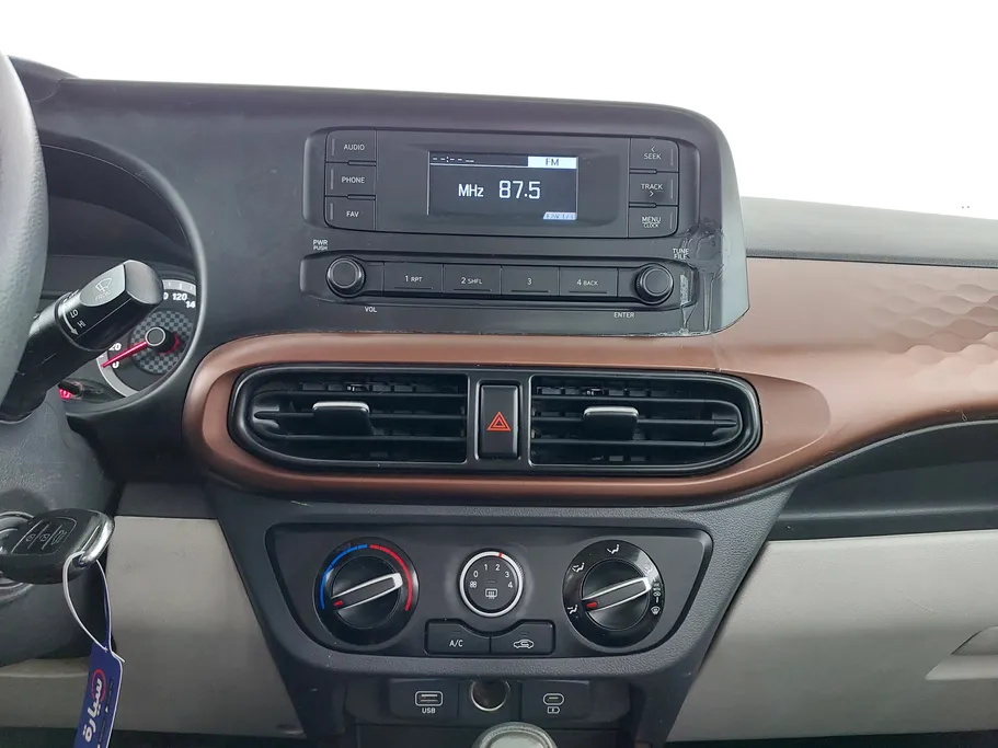 هيونداي Grand i10 فلييت 2024 