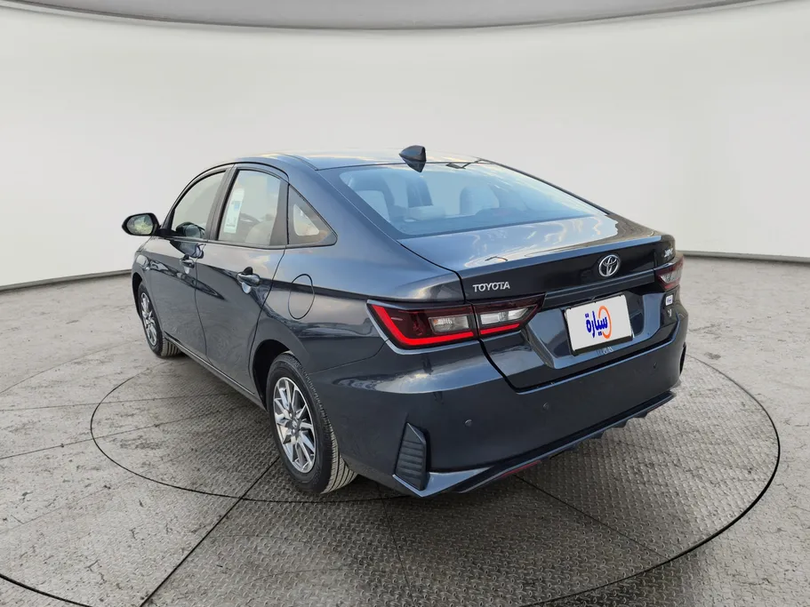 2023 Toyota Yaris  Y 