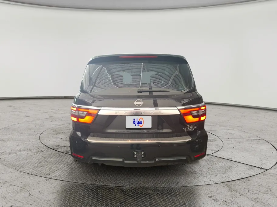 2023 Nissan Patrol Titanium 