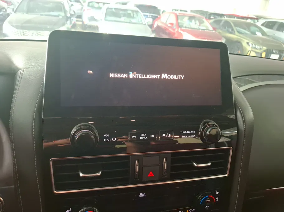 2023 Nissan Patrol Titanium 