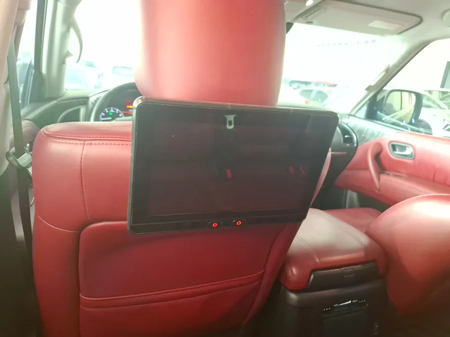 2023 Nissan Patrol Titanium 