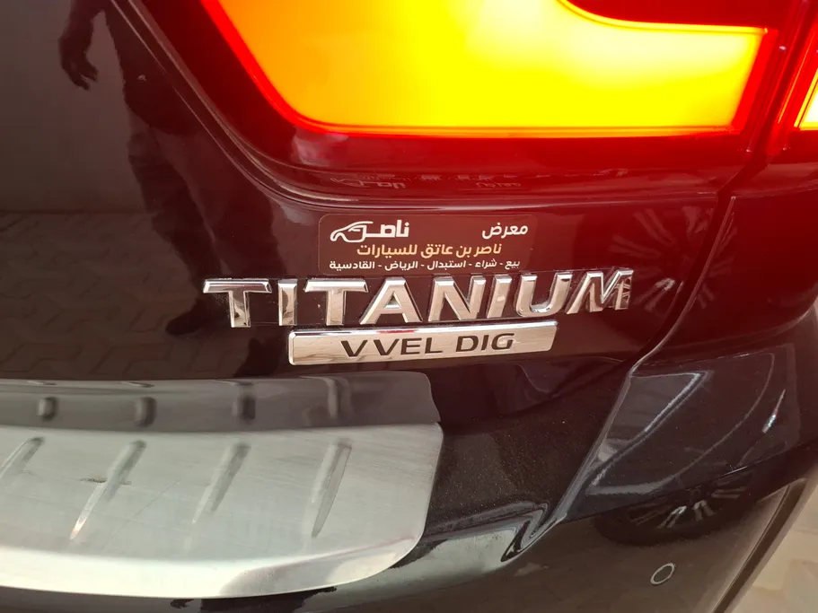2023 Nissan Patrol Titanium 