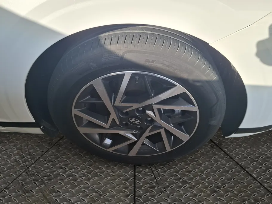 2024 Hyundai Azera Classic 
