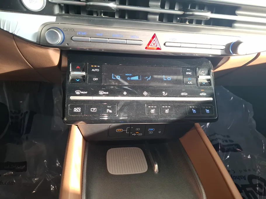 2024 Hyundai Azera Classic 