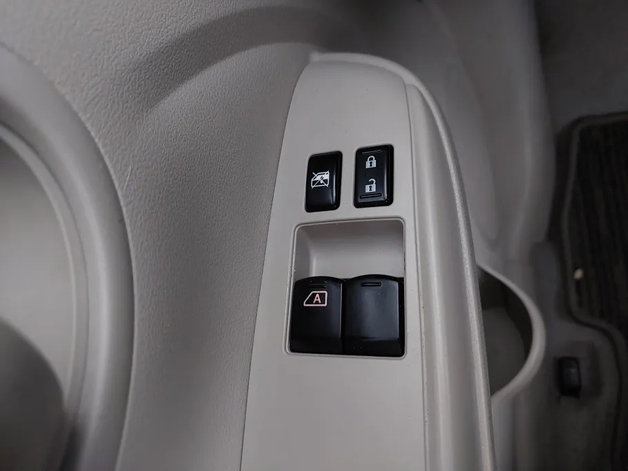 2022 Nissan Sunny Classic 