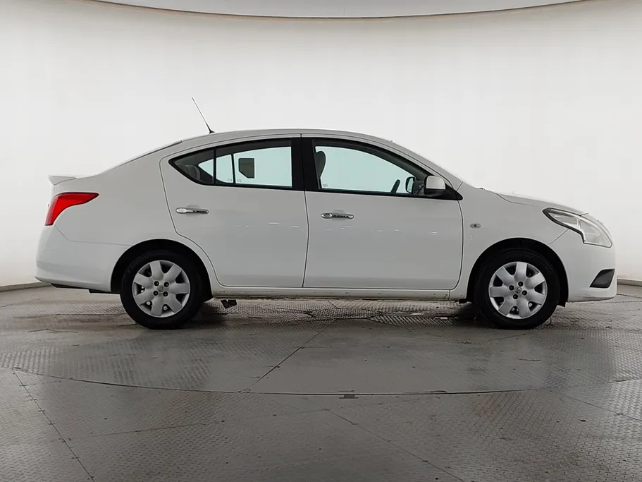 2022 Nissan Sunny Classic 
