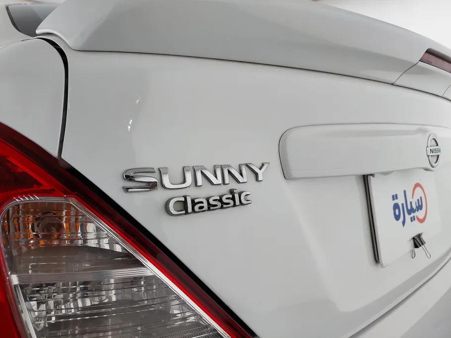 2022 Nissan Sunny Classic 