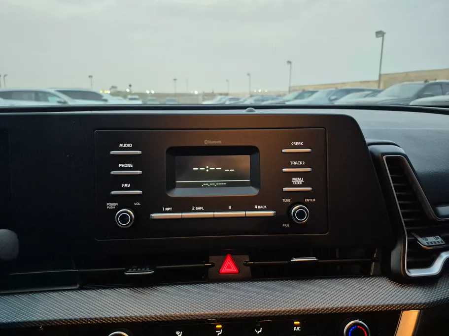 2025 Kia Sportage LX 