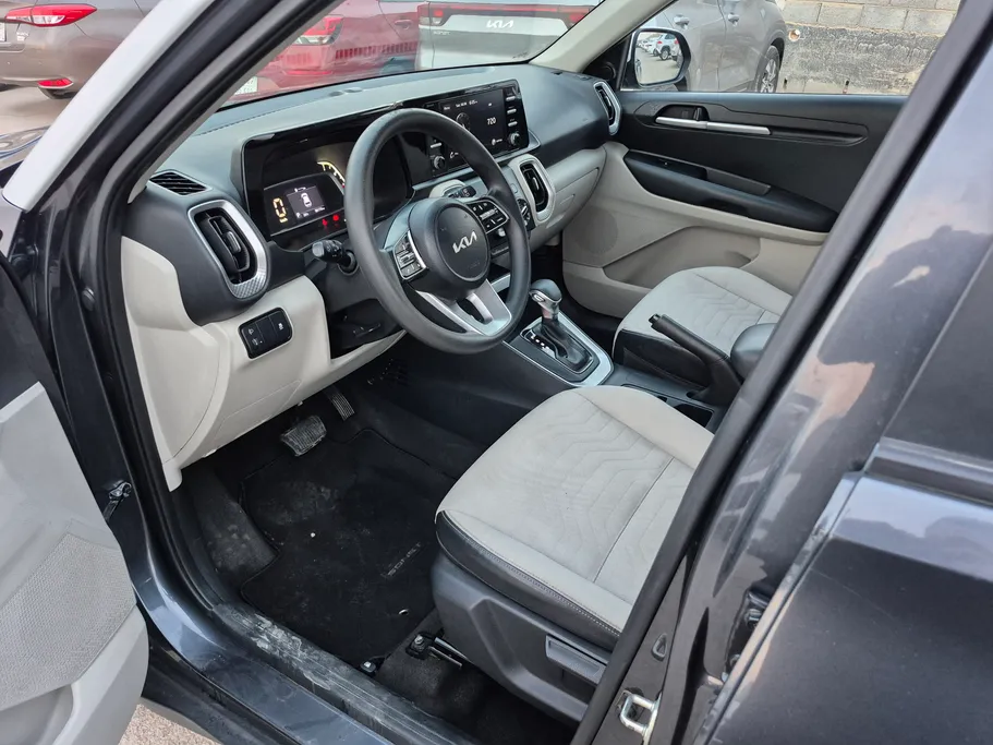 2023 Kia SONET GL 