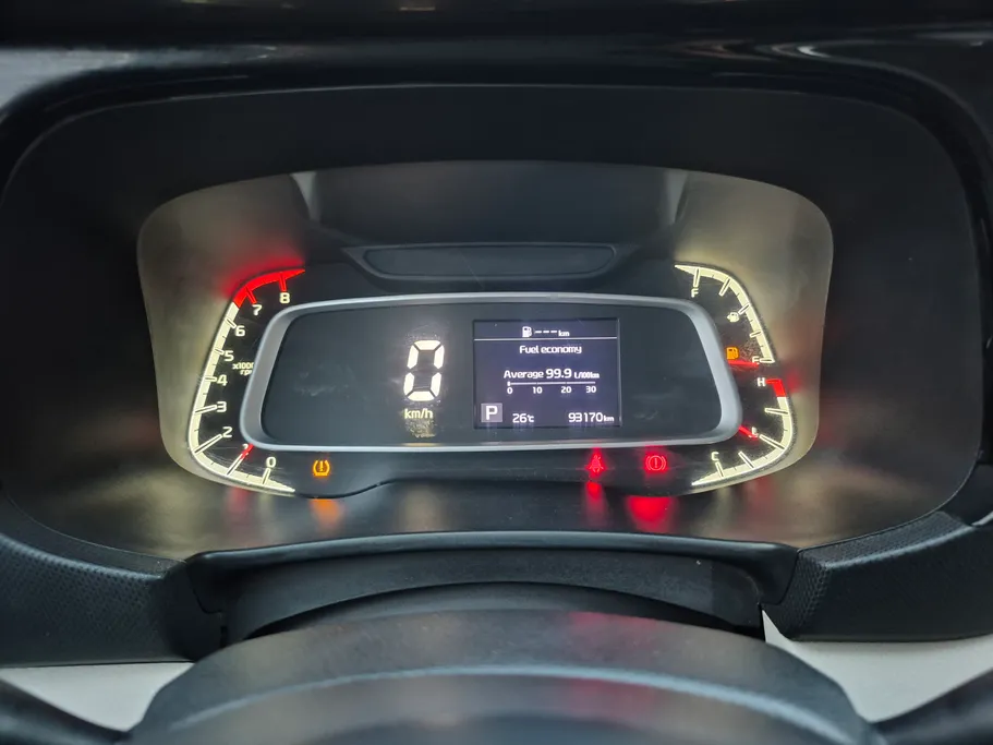 2023 Kia SONET GL 