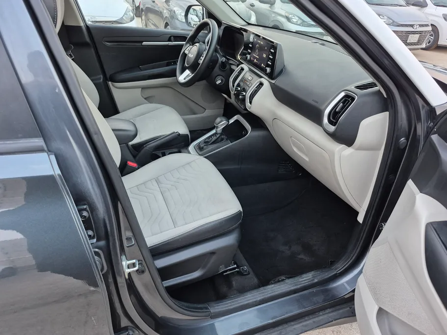 2023 Kia SONET GL 