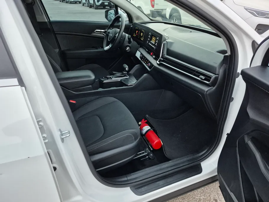 2024 كيا Sportage LX 