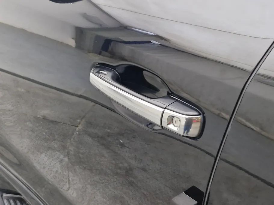 2020 Lexus LX 570 S 