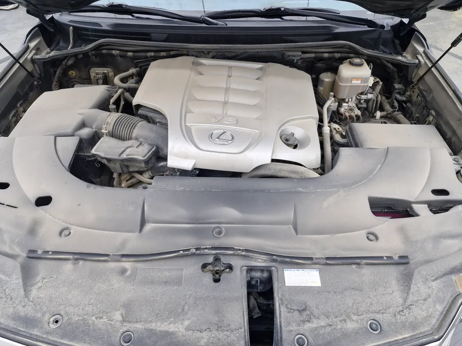 2020 Lexus LX 570 S 