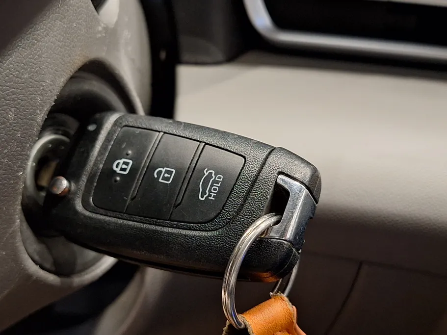 2024 Hyundai Elantra Smart 