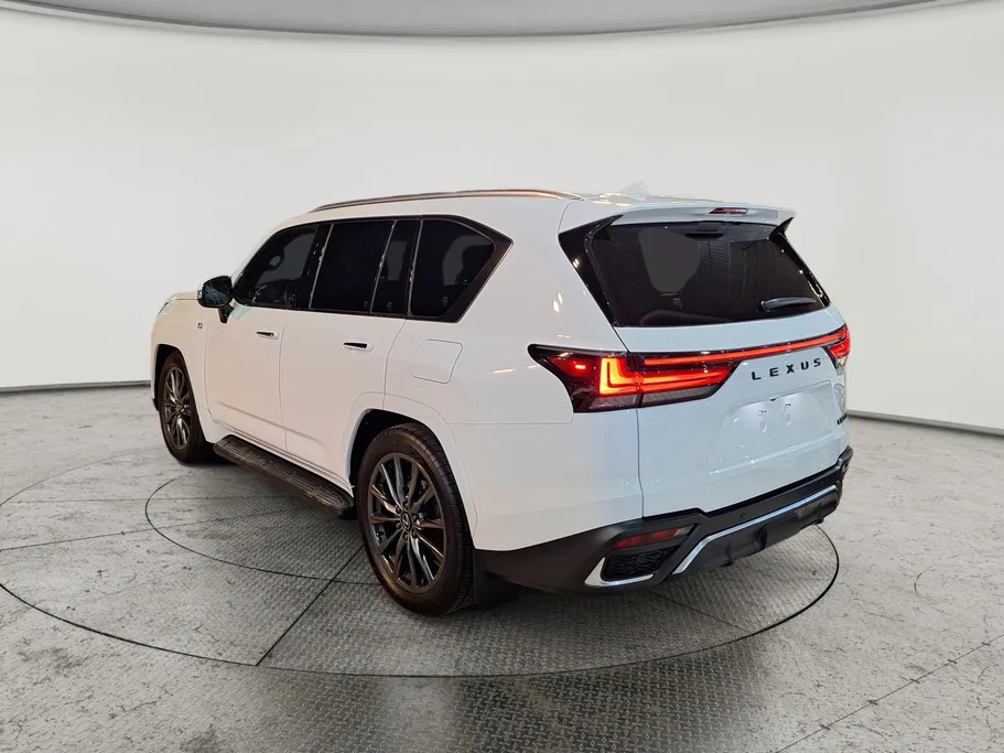 2024 Lexus LX 600 FF F-Sport 