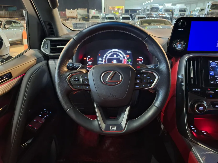 2024 Lexus LX 600 FF F-Sport 