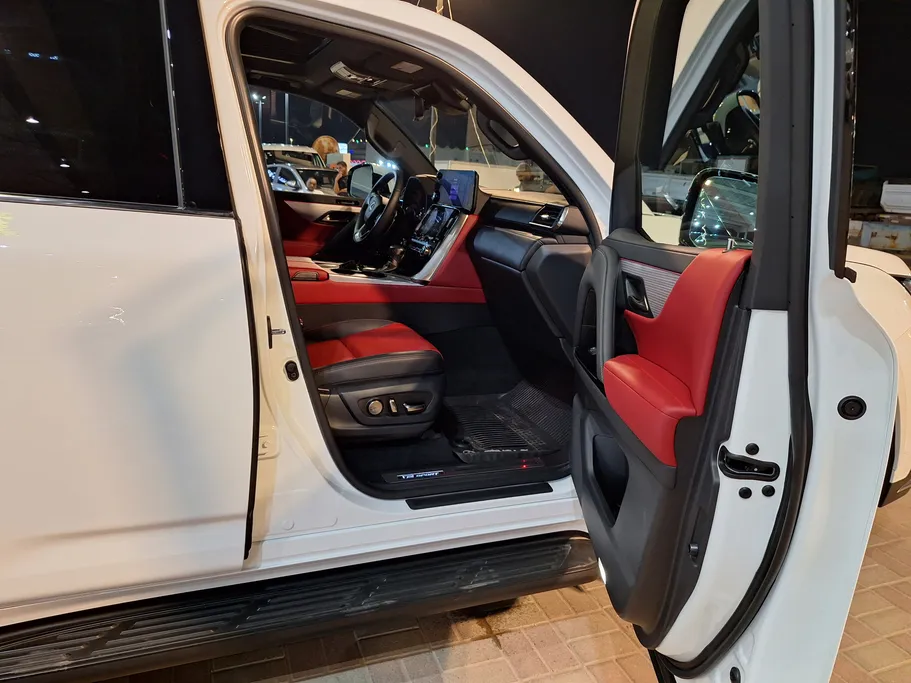 2024 Lexus LX 600 FF F-Sport 