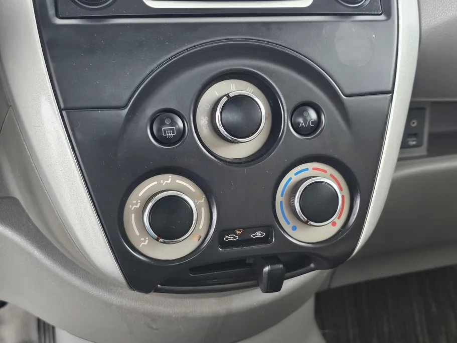 2022 Nissan Sunny Classic 