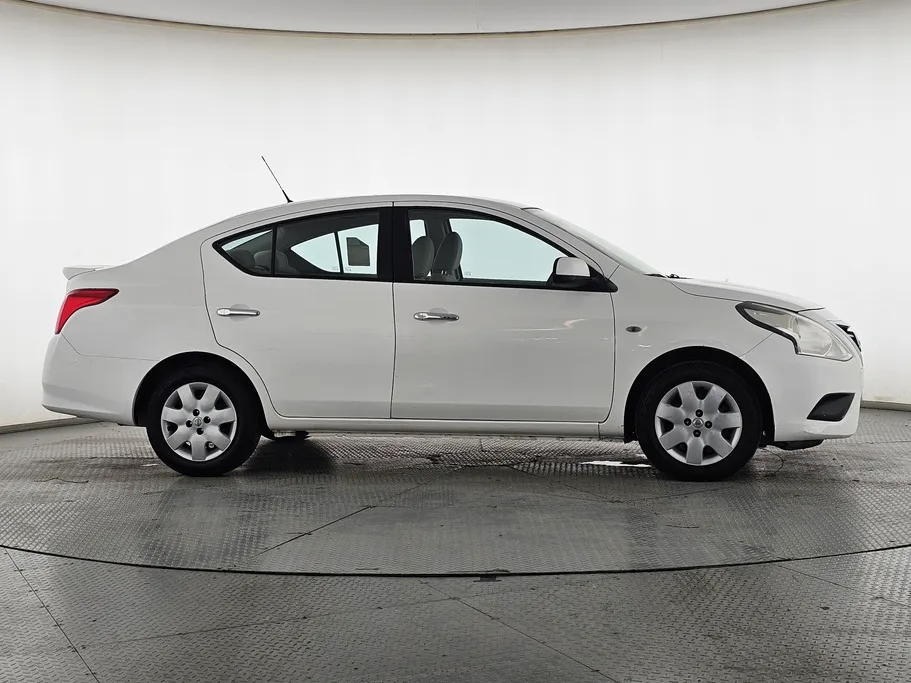 2022 Nissan Sunny Classic 
