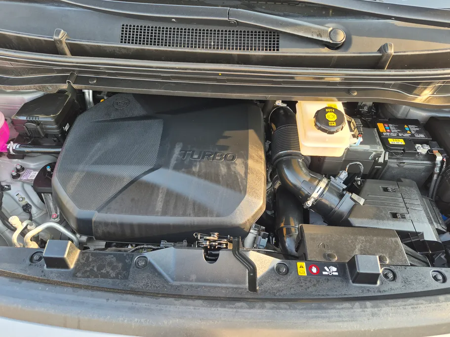 2026 Hyundai Staria Smart 9 ST 