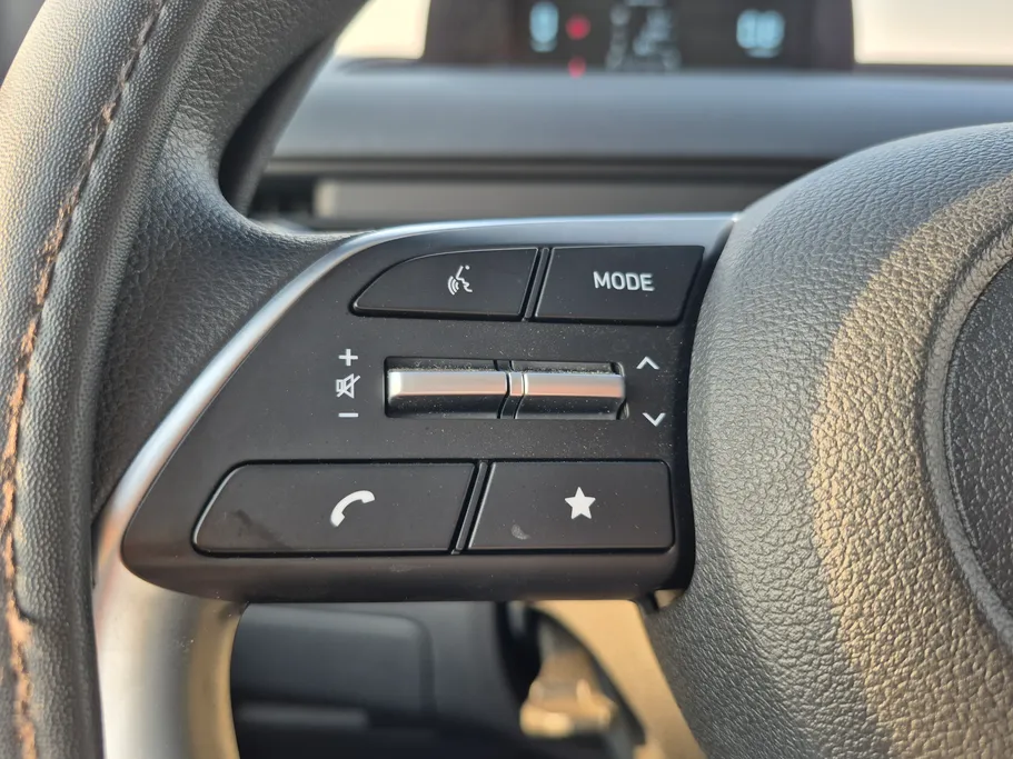 2026 Hyundai Staria Smart 9 ST 