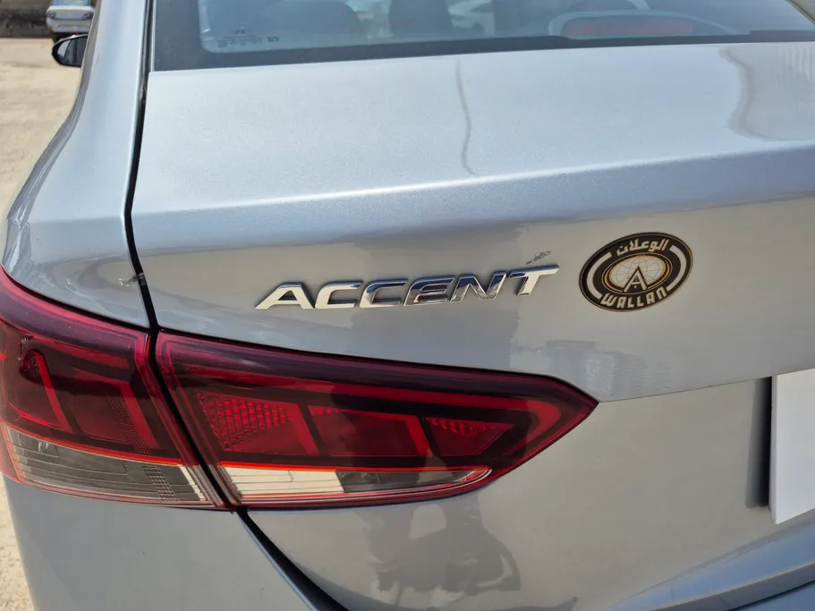 2022 هيونداي Accent سمارت 