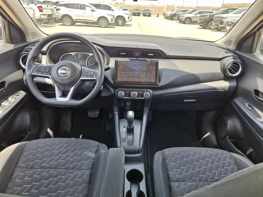2024 Nissan Kicks S 