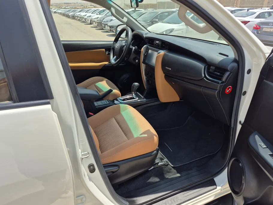2022 Toyota Fortuner GX 