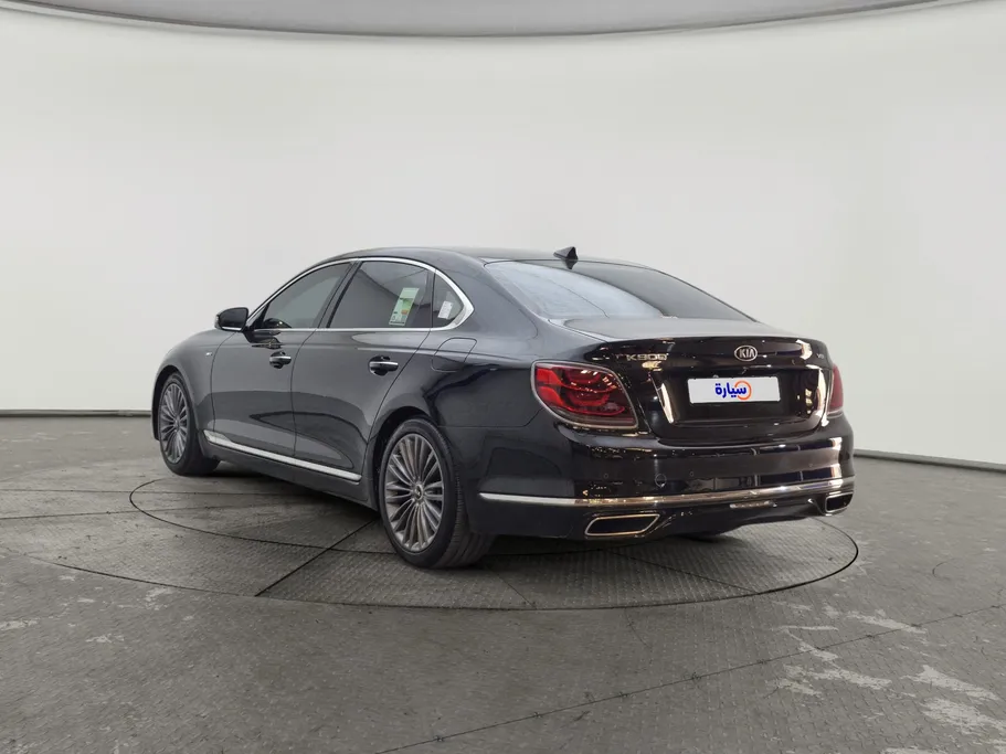 2020 Kia K900  