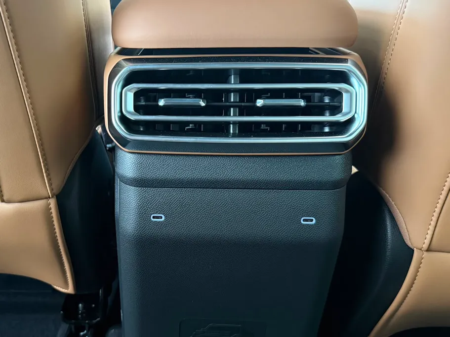 2027 Jetour T2 Luxury 