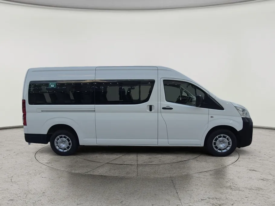 2022 Toyota Haice ركاب سقف عالي 