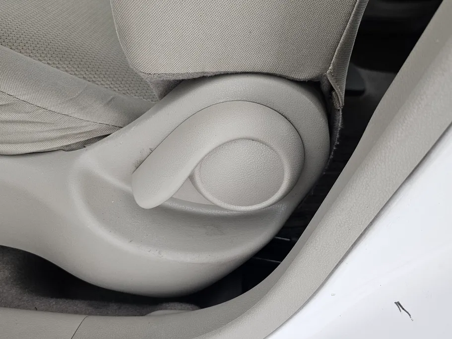 نيسان صني SV 2021 