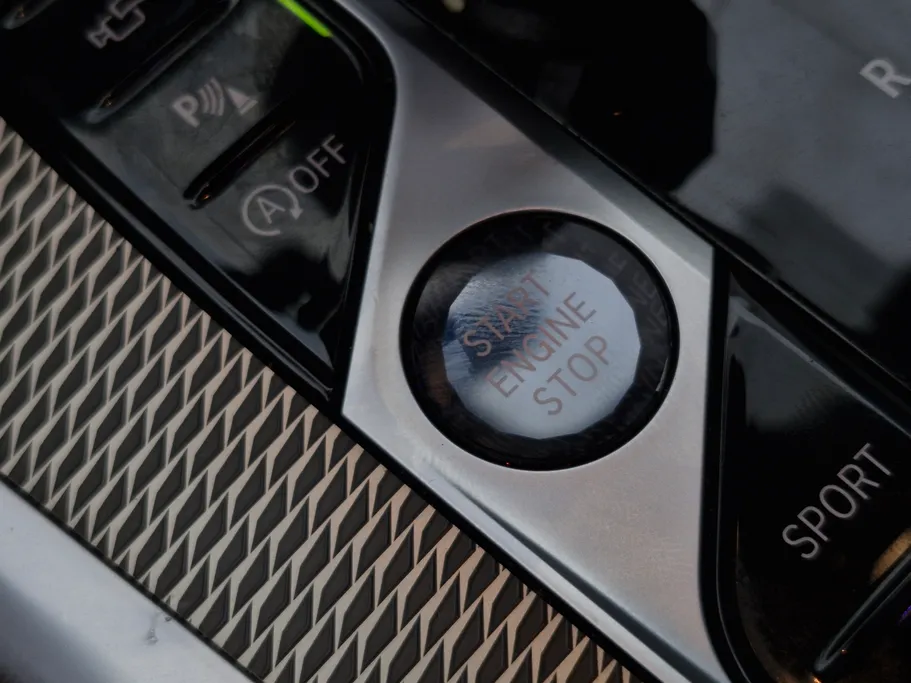 بي ام دبليو الفئة اكس 6 xDrive 40i 2023 
