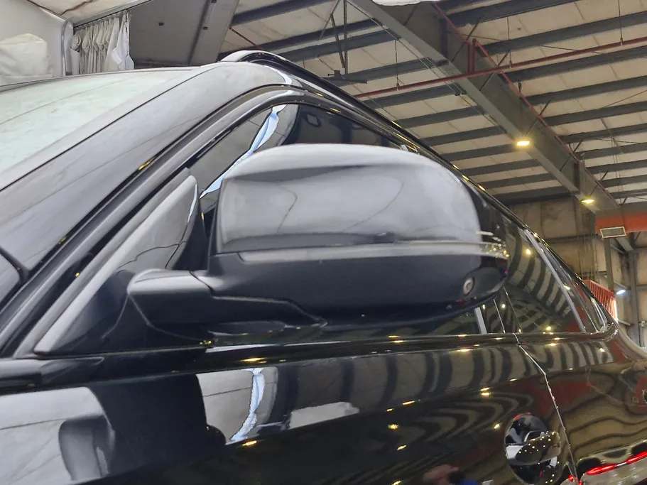 بي ام دبليو الفئة اكس 6 xDrive 40i 2023 