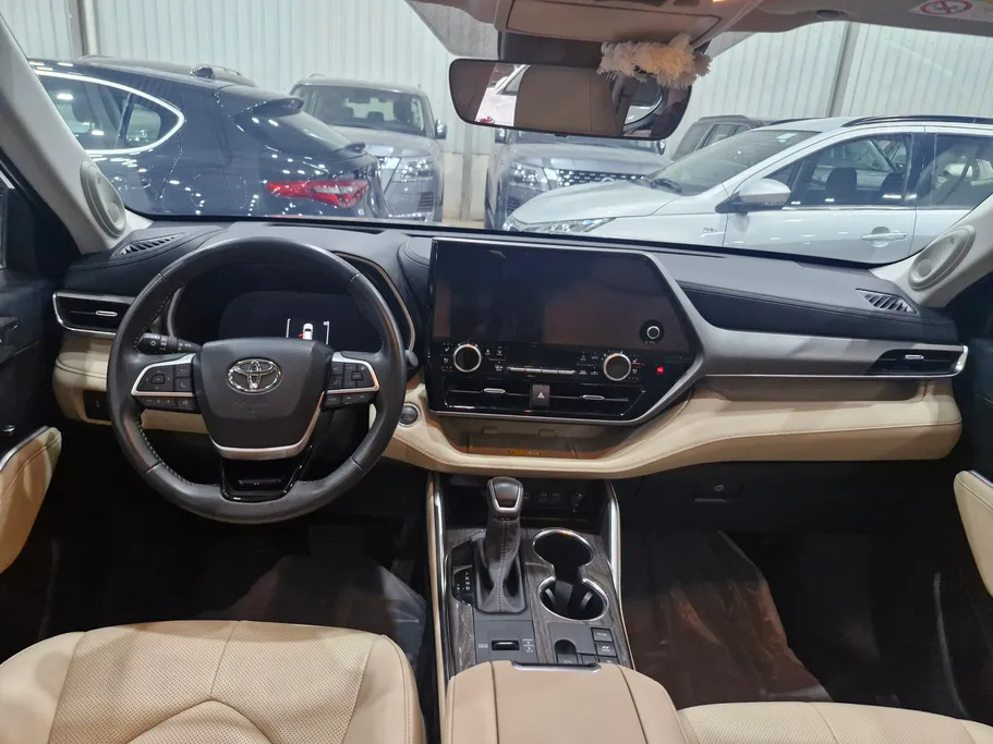 تويوتا هايلاندر Limited 2024 