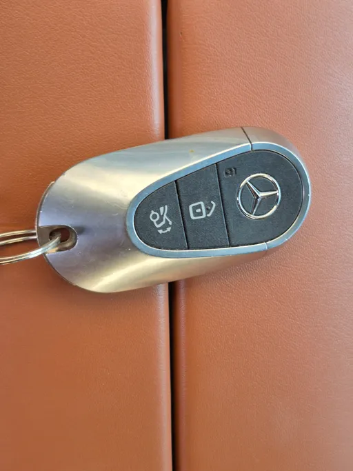 2024 Mercedes C 200 