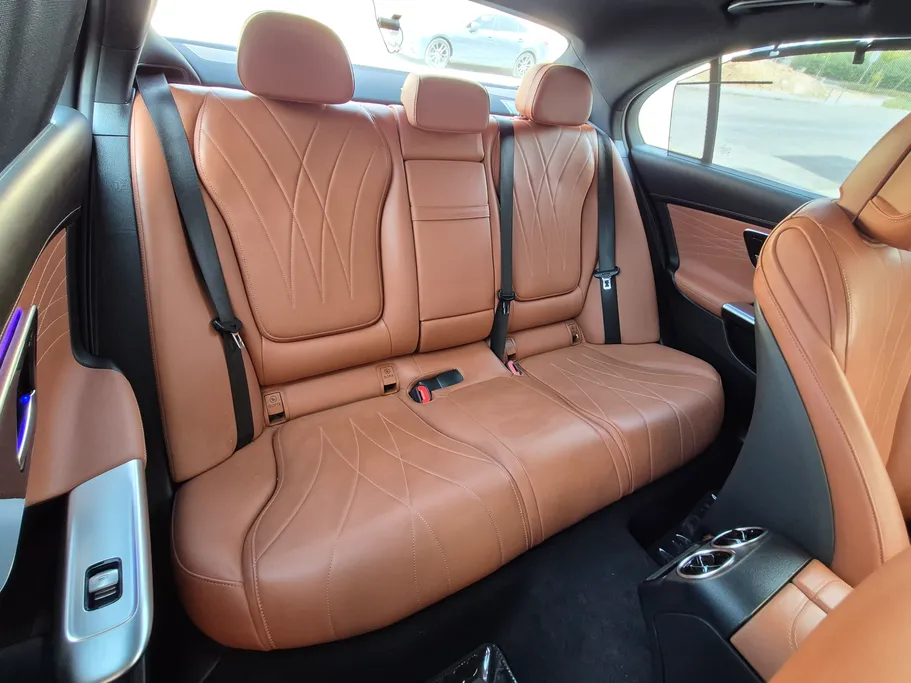 2024 Mercedes C 200 